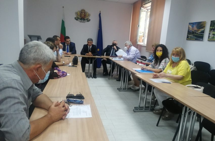  Работна среща във връзка с предстоящите избори се проведе в Областна администрация Пазарджик